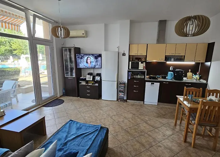 Apartamento Grand Kamelia C1 *