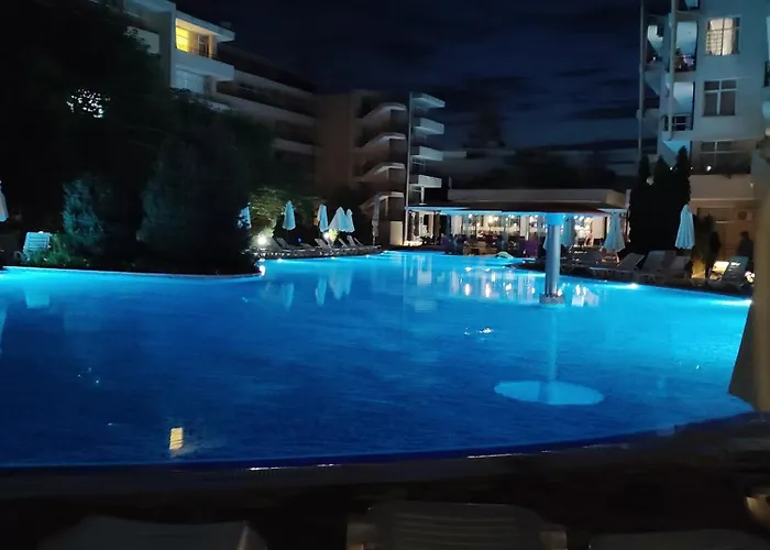 Apartamento Grand Kamelia C1