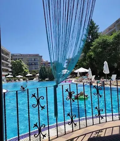 Grand Kamelia C1 דירה סאני ביץ'