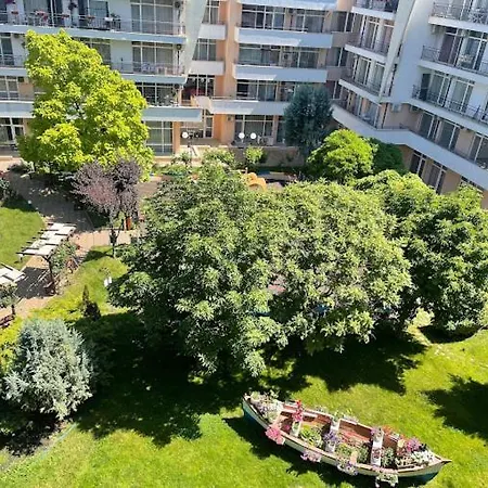 Grand Kamelia C1 公寓 阳光海滩