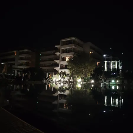 Grand Kamelia C1 דירה סאני ביץ'